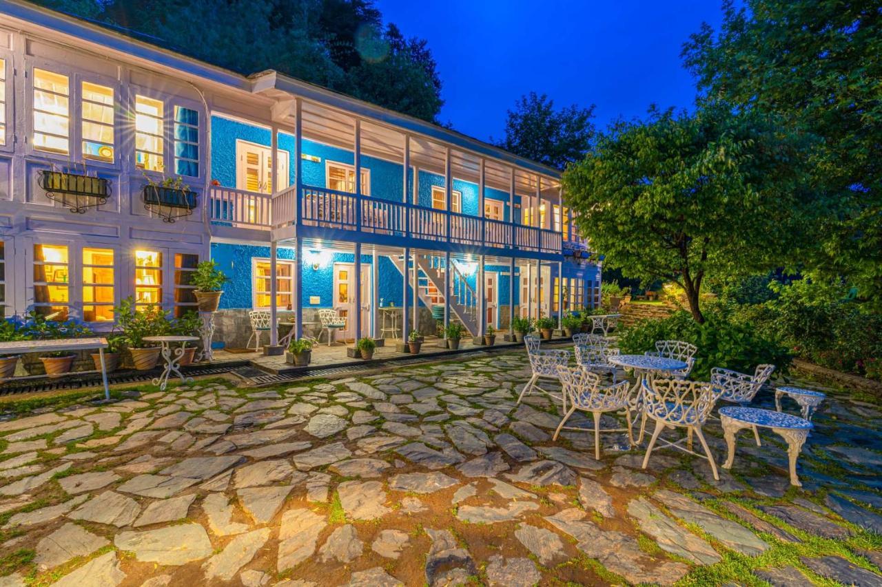 Stayvista At Violet Hill With Bonfire, Gazebo & Hill View Шимла Экстерьер фото