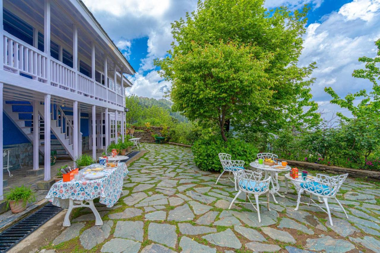 Stayvista At Violet Hill With Bonfire, Gazebo & Hill View Шимла Экстерьер фото